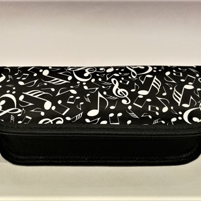 Piórnik z nutkami - sztywny - P16 - nuty - klucz wiolinowy - Made in Poland - muzyczny piórnik - Zebra Music