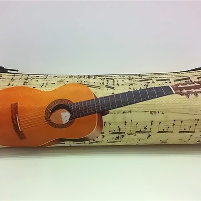 Piórnik z gitarą klasyczną P05 - Gitara klasyczna - Made in Poland - muzyczny piórnik - Zebra Music
