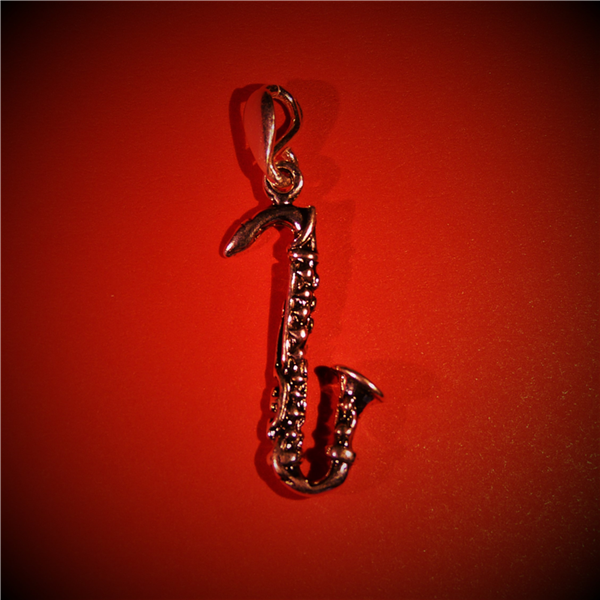 Saksofon - Sax - wisiorek na łańcuszek Srebro Pr.925 B010 Zebra Music